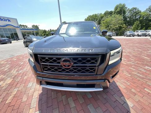 Used 2023 Nissan Frontier PRO-4X w/ Pro Convenience Package AWD/4WD image 22