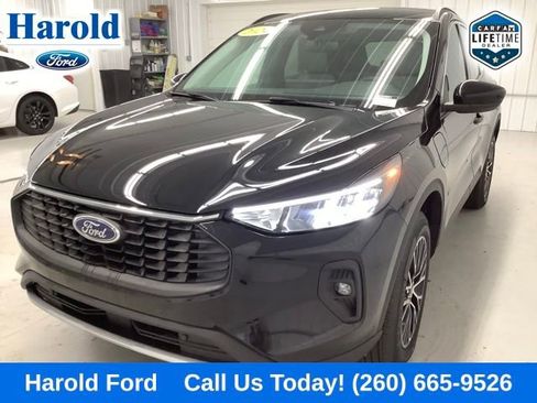 Used 2024 Ford Escape SE FWD image 3