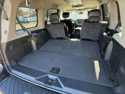 Used 2015 Nissan Armada Platinum w/ 2nd Row Captain Seat Package image 32