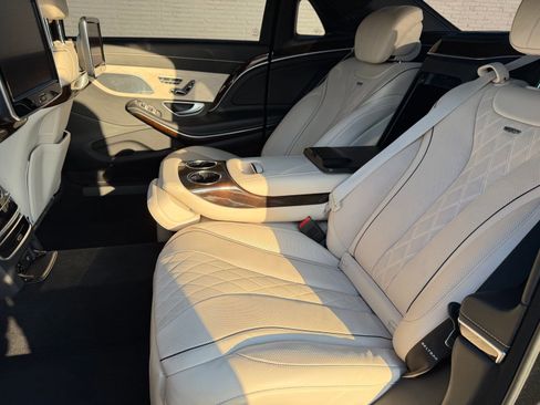 Used 2016 Mercedes-Benz Maybach S 600 image 24