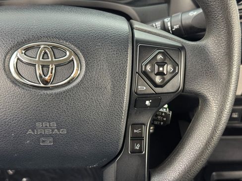 Used 2020 Toyota Tacoma SR w/ SR Convenience Package image 20