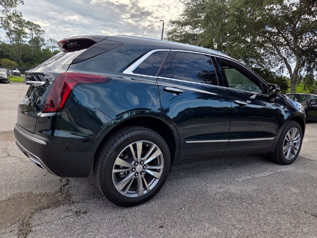 Used 2025 Cadillac XT5 Premium Luxury w/ LPO, Floor Liner Package FWD image 7