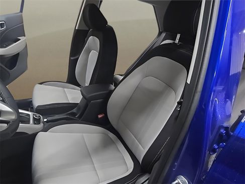 New 2026 Hyundai Venue SEL image 13