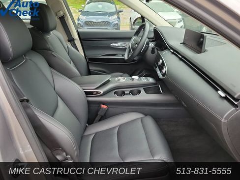 Used 2025 Genesis GV70 2.5T AWD/4WD image 21