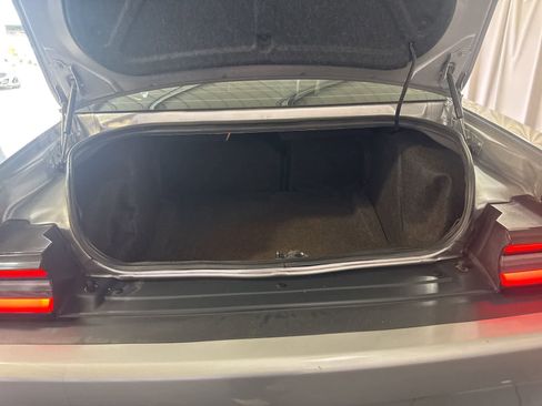 Used 2016 Dodge Challenger SXT Plus image 14