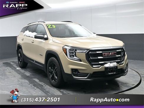 Used 2023 GMC Terrain AT4 image 2