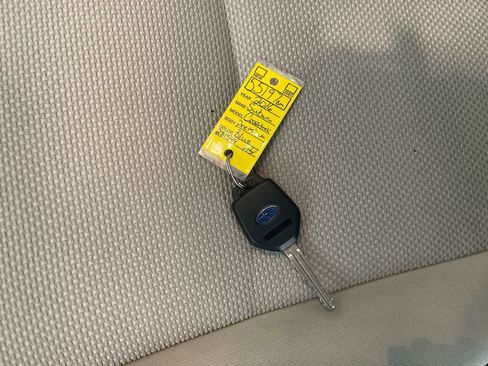 Used 2016 Subaru Crosstrek 2.0i Premium w/ Moonroof Package image 27