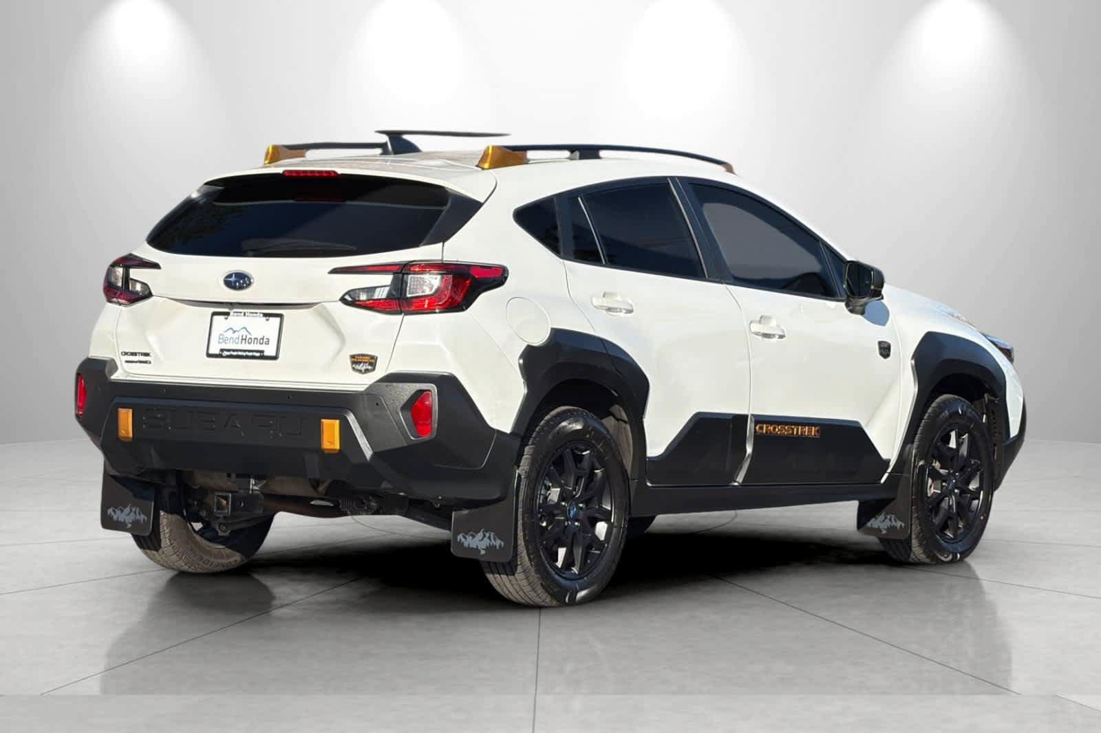 Used 2024 Subaru Crosstrek 2.5i Wilderness w/ Crosstrek Mirror Package AWD/4WD image 2