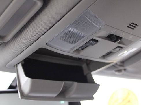 Used 2016 Toyota RAV4 XLE image 45