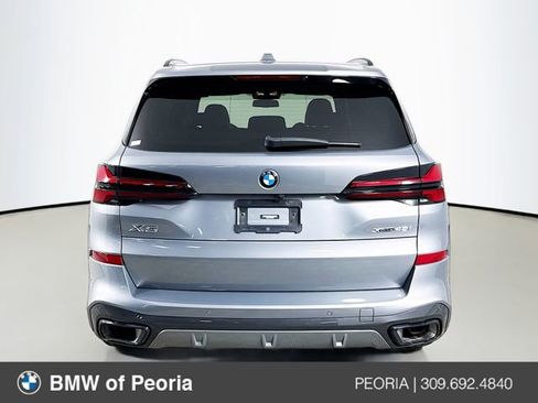 Used 2024 BMW X5 xDrive40i w/ M Sport Package image 6