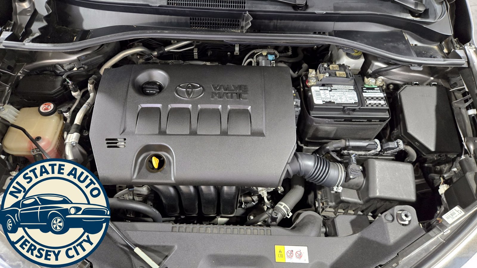 Used 2018 Toyota C-HR XLE FWD image 33