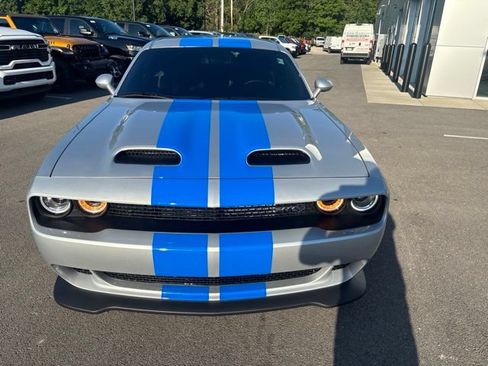Used 2023 Dodge Challenger SRT Hellcat RWD image 17
