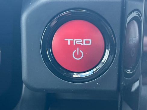 New 2025 Toyota Tacoma TRD Sport image 18