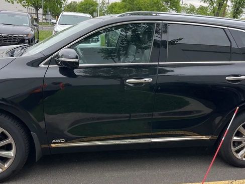 Used 2018 Kia Sorento SX AWD/4WD image 4