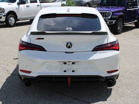 Used 2024 Acura Integra A-Spec image 5