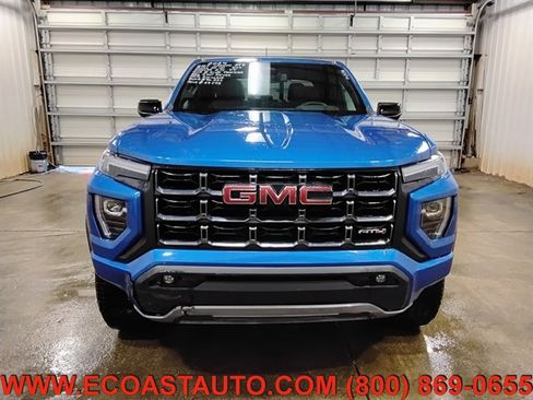 Used 2024 GMC Canyon AT4 w/ AT4 Premium Package image 7