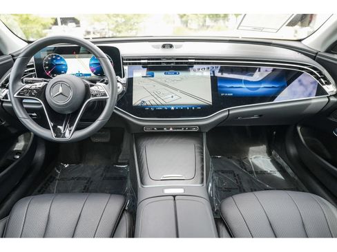 Certified 2024 Mercedes-Benz E 350 4MATIC Sedan image 12
