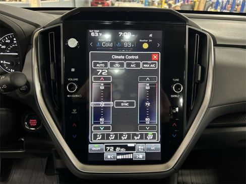 Certified 2025 Subaru Crosstrek 2.0i Premium image 21