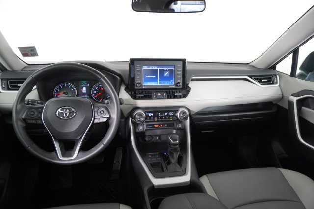 Used 2021 Toyota RAV4 XLE Premium FWD image 36