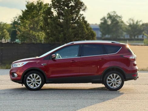 Used 2017 Ford Escape Titanium AWD/4WD image 8
