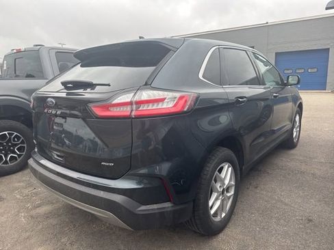 Used 2023 Ford Edge SEL w/ Convenience Package image 7
