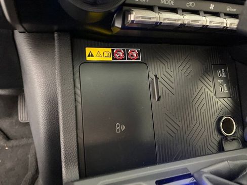 New 2025 Toyota 4Runner Limited image 23