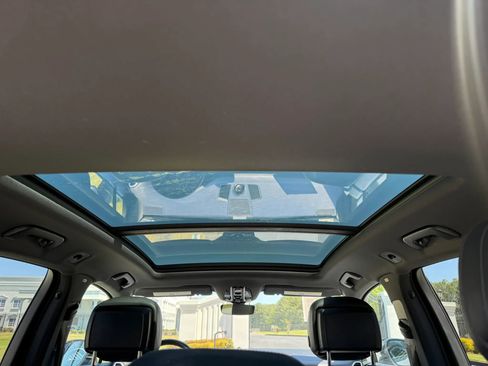 Used 2019 Porsche Cayenne image 13