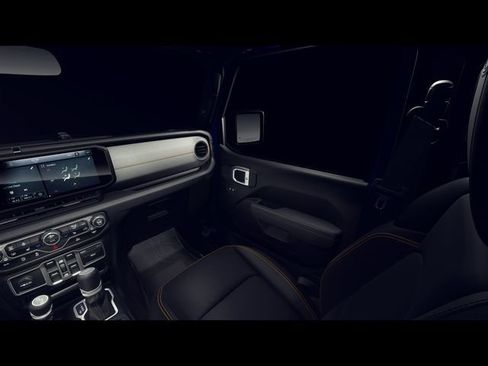 New 2026 Jeep Gladiator Sport image 7