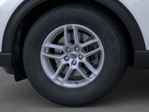 New 2025 Ford Explorer Active image 20