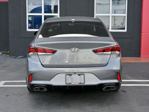 Used 2019 Hyundai Sonata Sport w/ Winter Weather Package image 4