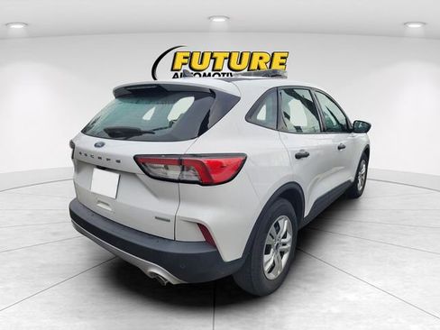 Certified 2020 Ford Escape S image 3