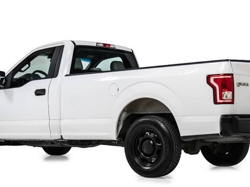 Used 2016 Ford F150 XL w/ Equipment Group 101A Mid RWD image 4