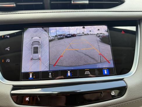 New 2026 Cadillac XT5 Premium Luxury w/ Driver Assist Package FWD image 23