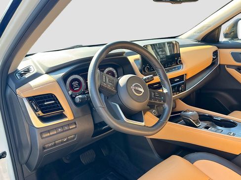 Used 2022 Nissan Rogue Platinum w/ Head-Up Display Package FWD image 29