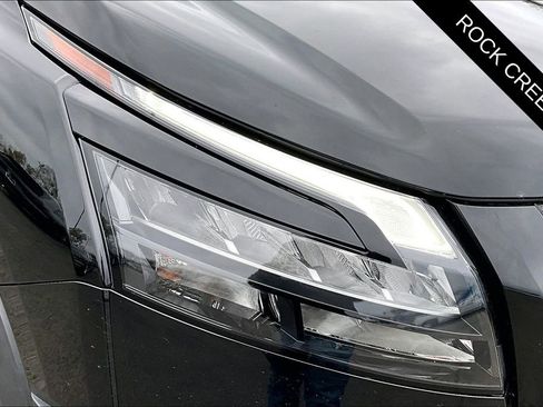 Used 2023 Nissan Pathfinder Rock Creek image 30