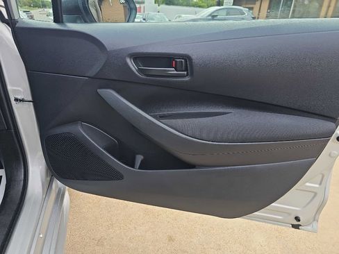 Used 2024 Toyota Corolla LE image 21