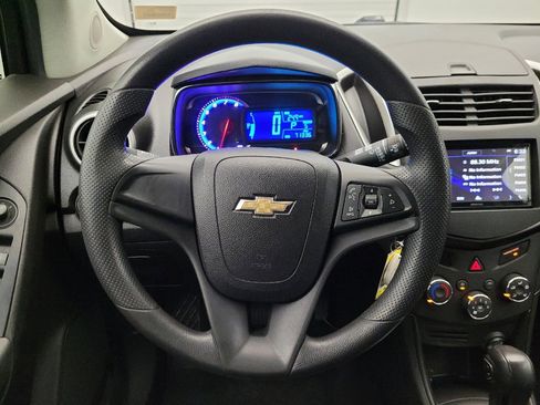 Used 2016 Chevrolet Trax LS w/ LPO, Cargo Package FWD image 22