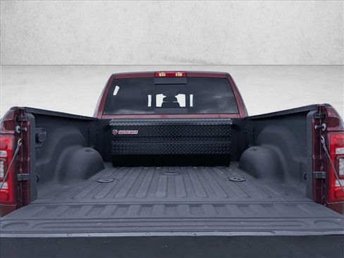 Used 2024 RAM 2500 Laramie w/ Sport Appearance Package image 7