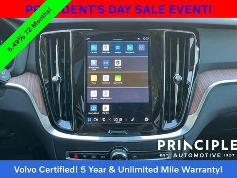Certified 2025 Volvo V60 B5 Cross Country Plus image 16