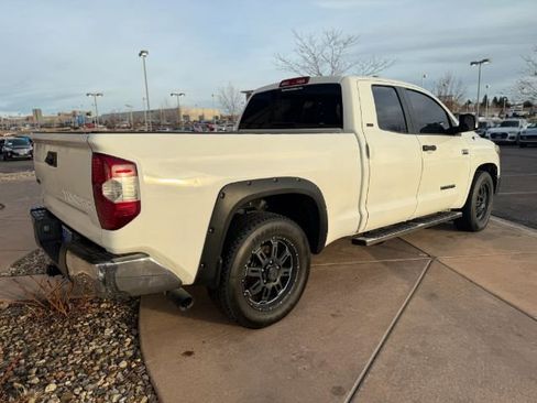 Used 2016 Toyota Tundra SR5 image 8
