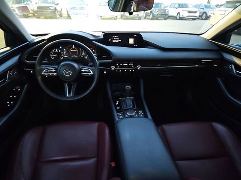 Used 2022 MAZDA MAZDA3 s image 9
