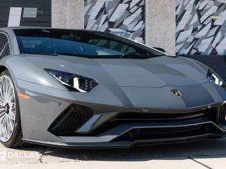 Used 2018 Lamborghini Aventador S video 2