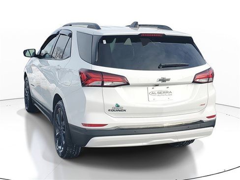 Certified 2023 Chevrolet Equinox RS image 3