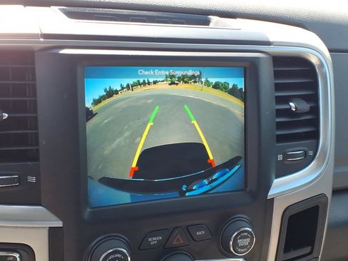 Used 2019 RAM 1500 Big Horn AWD/4WD image 18