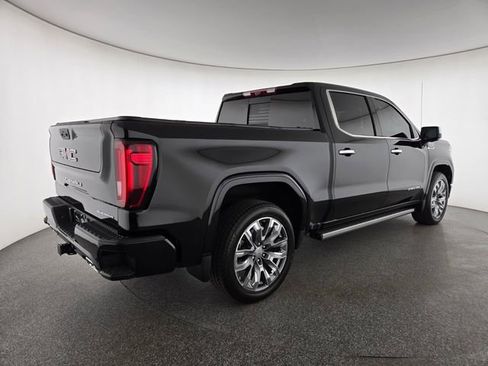 Used 2026 GMC Sierra 1500 Denali AWD/4WD image 2