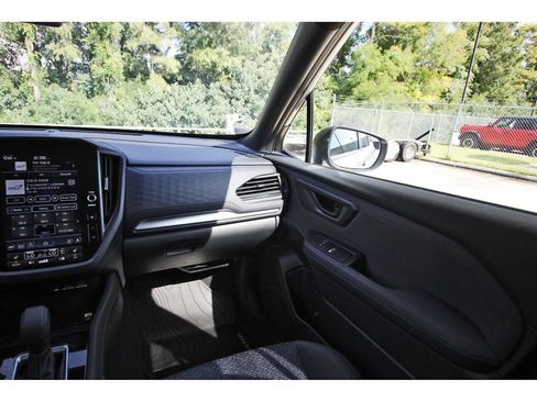 Used 2025 Subaru Forester Premium w/ Convenience Package #1 AWD/4WD image 8