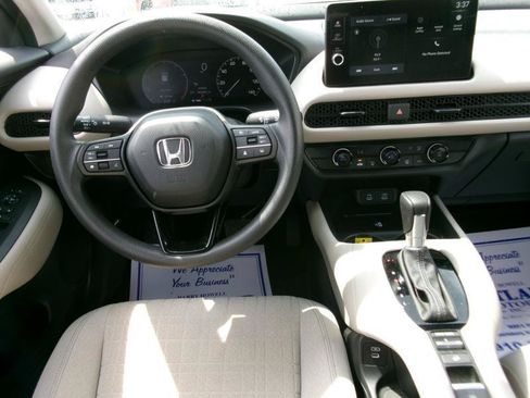 Used 2026 Honda HR-V LX image 11