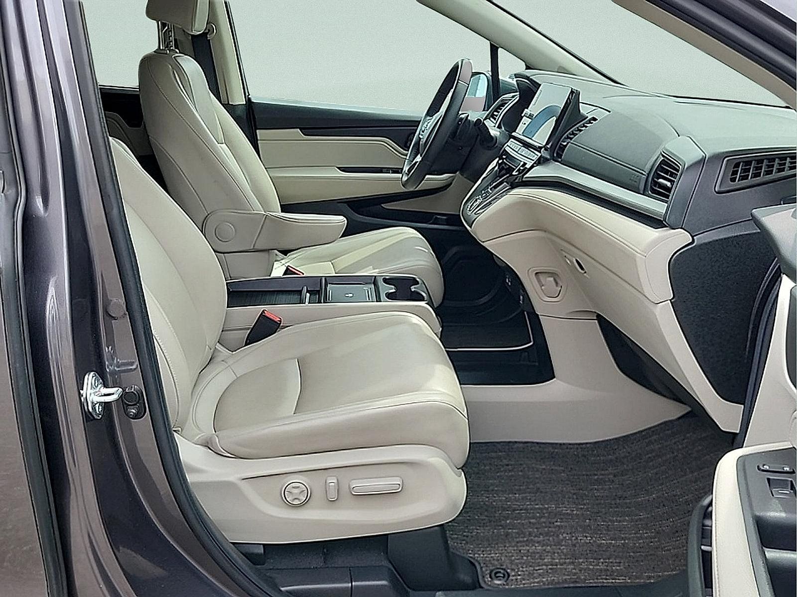 Used 2025 Honda Odyssey EX-L image 10