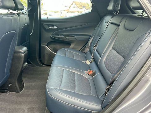 Certified 2023 Chevrolet Bolt EUV Premier w/ Sun & Sound Package image 27