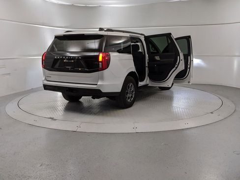 New 2025 Ford Expedition Active AWD/4WD image 9